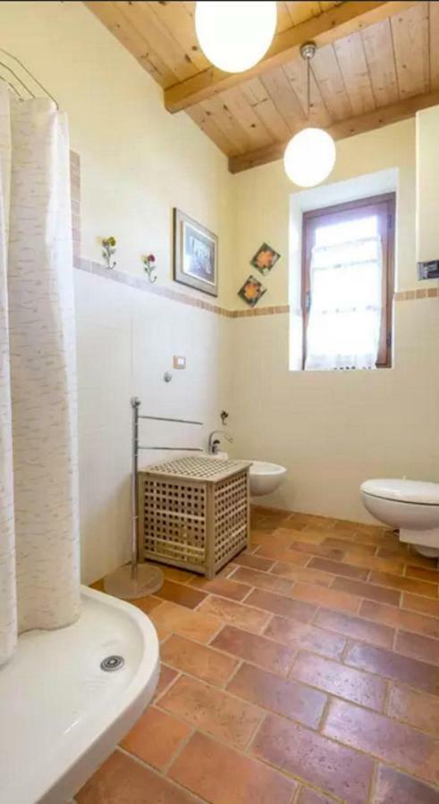 Casa Mazzocchi Vista Su Poppi Villa Exterior photo