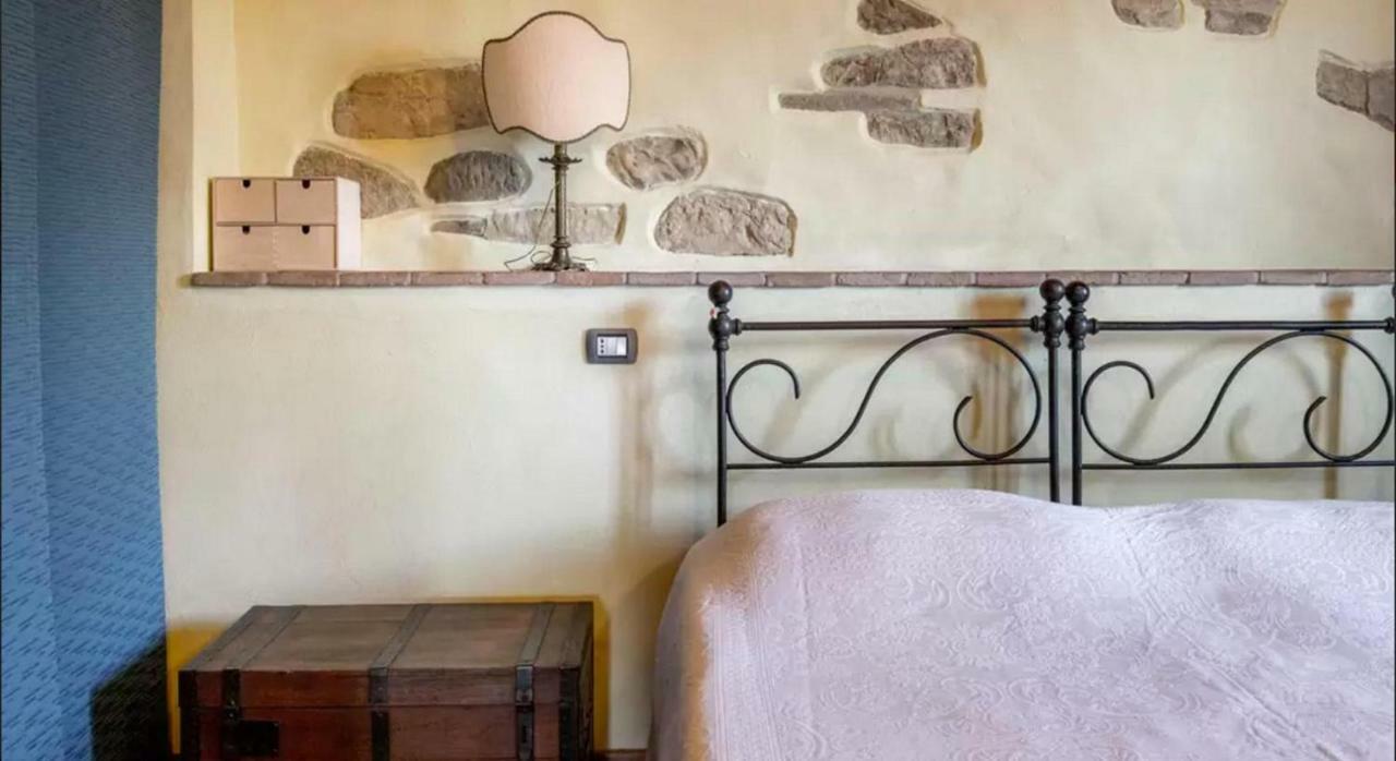 Casa Mazzocchi Vista Su Poppi Villa Exterior photo